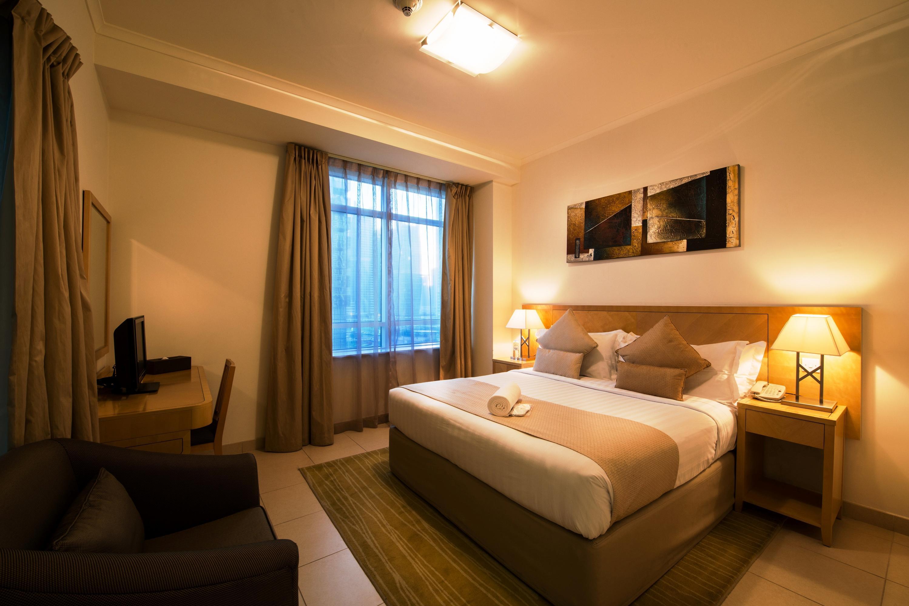 Oaks Liwa Heights Hotel Suites Dubai Esterno foto