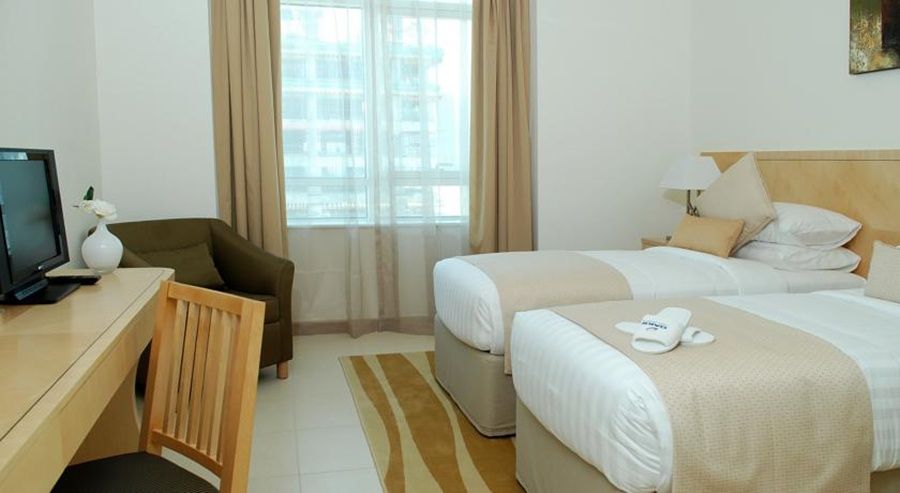 Oaks Liwa Heights Hotel Suites Dubai Esterno foto