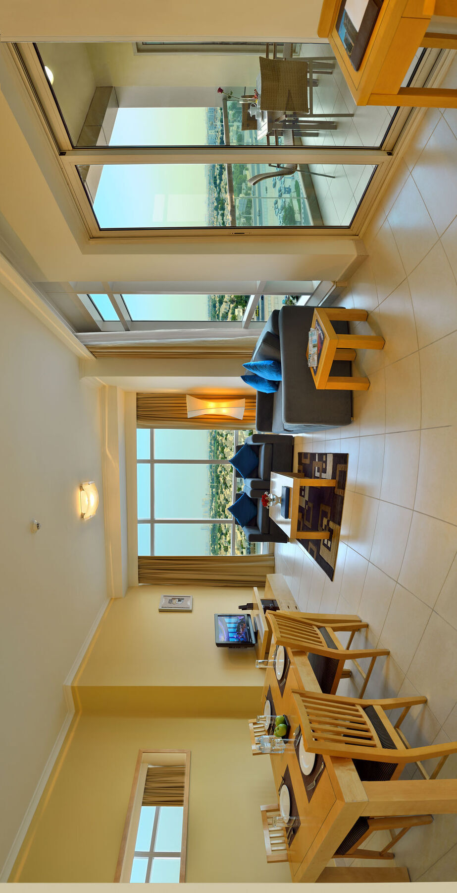 Oaks Liwa Heights Hotel Suites Dubai Esterno foto
